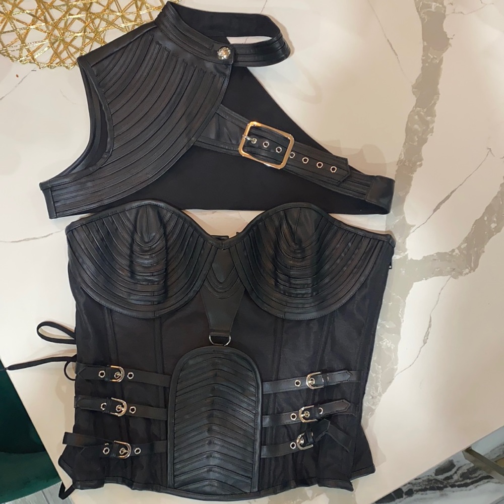 Steampunk halter buckles one-shoulder corset